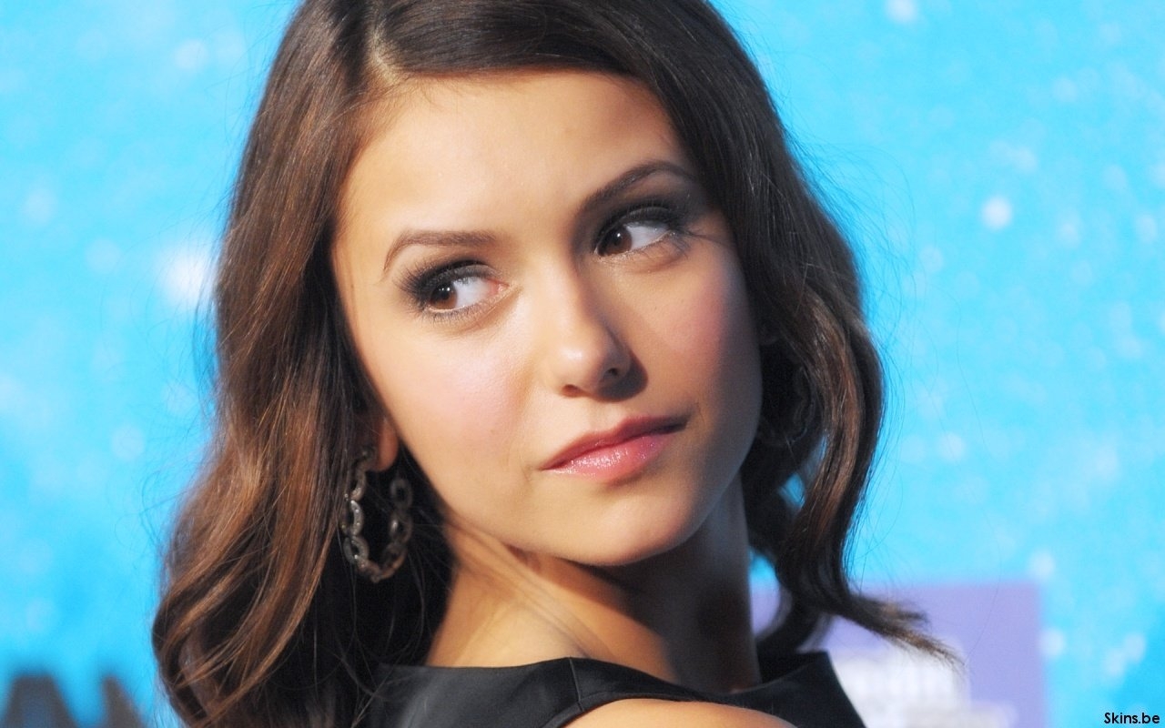 nina-dobrev-1280x800-37355 -  