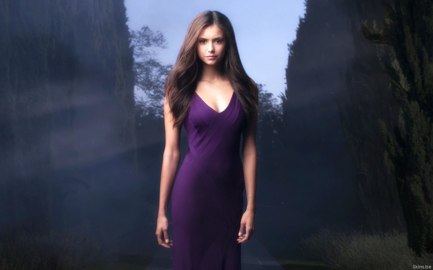 nina-dobrev-1440x900-37125 -  